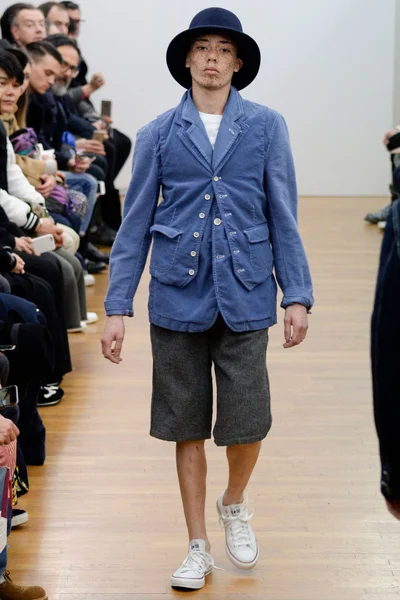 Look 40